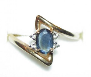 sapphire birthstone meaning