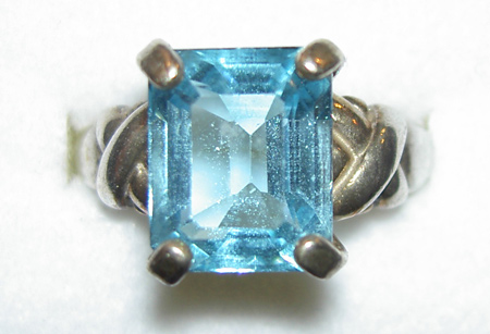 topaz-ring